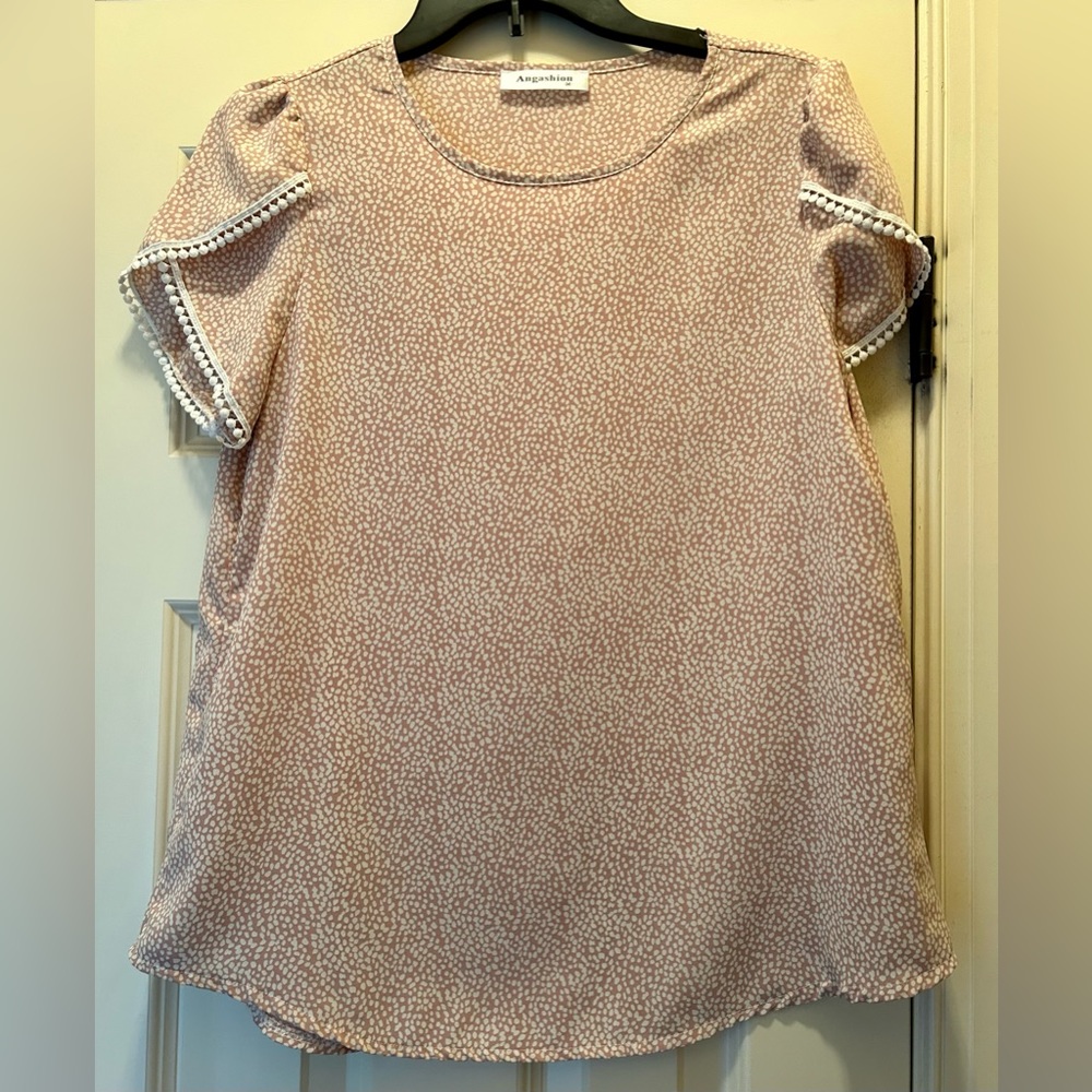 Angashion Women’s Polka Dot Blouse Size Medium